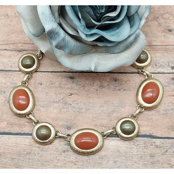 Trifari Gold Tone Rolo Chain Bib Collar Necklace Neutral Tone Cabochons Pendants - Picture 1 of 8